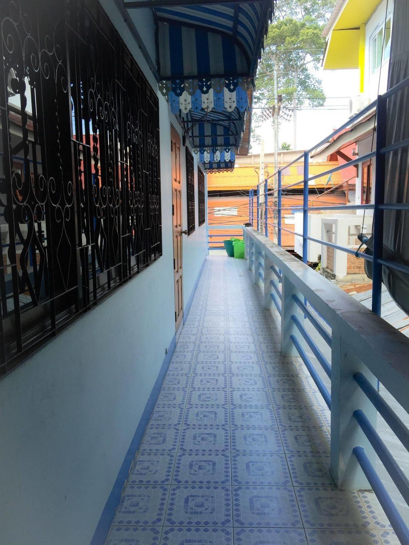 Wandee Guesthouse Koh Tao Exterior photo